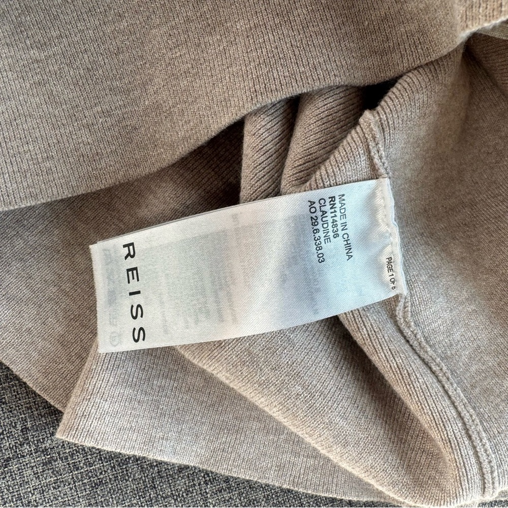 Reiss Claudine Draped Knitted Dress in Size Small - Picture 5 of 8